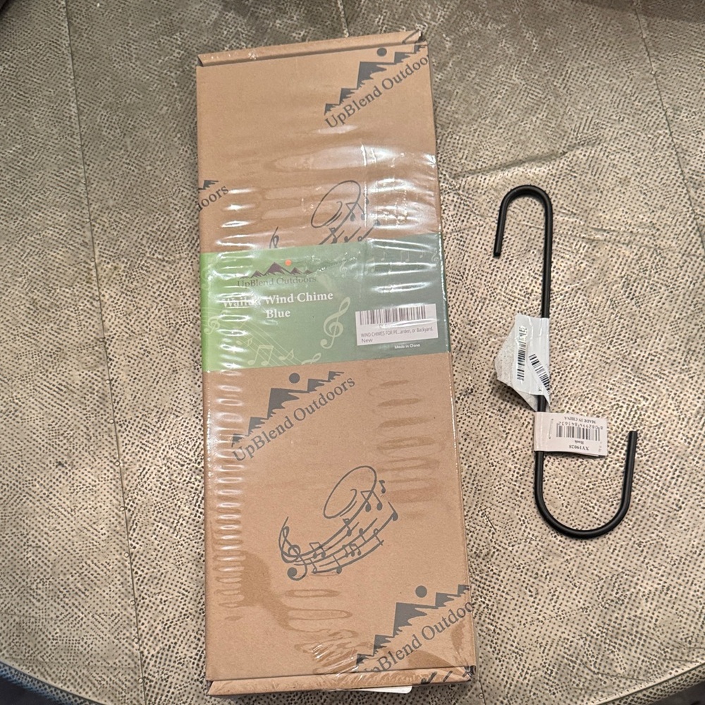 NWT Blue Wind Chime With S Hook